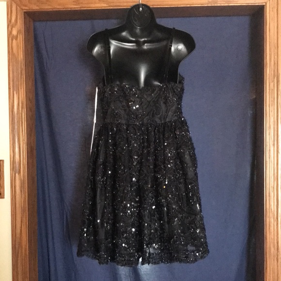 NWT Iron Fist “Save A Dance Dress” - Size Large - Color Black - Picture 4 of 9